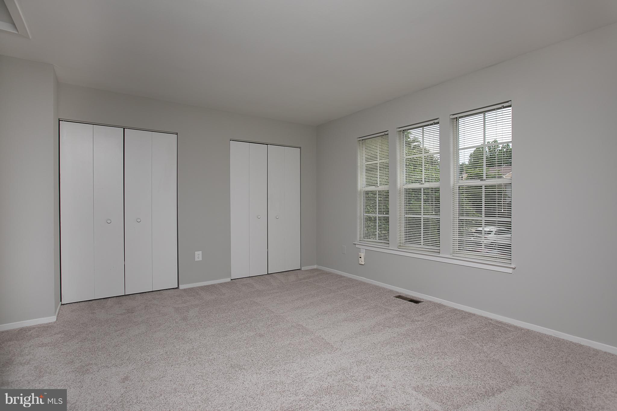 BONIFANT WOODS - Residential