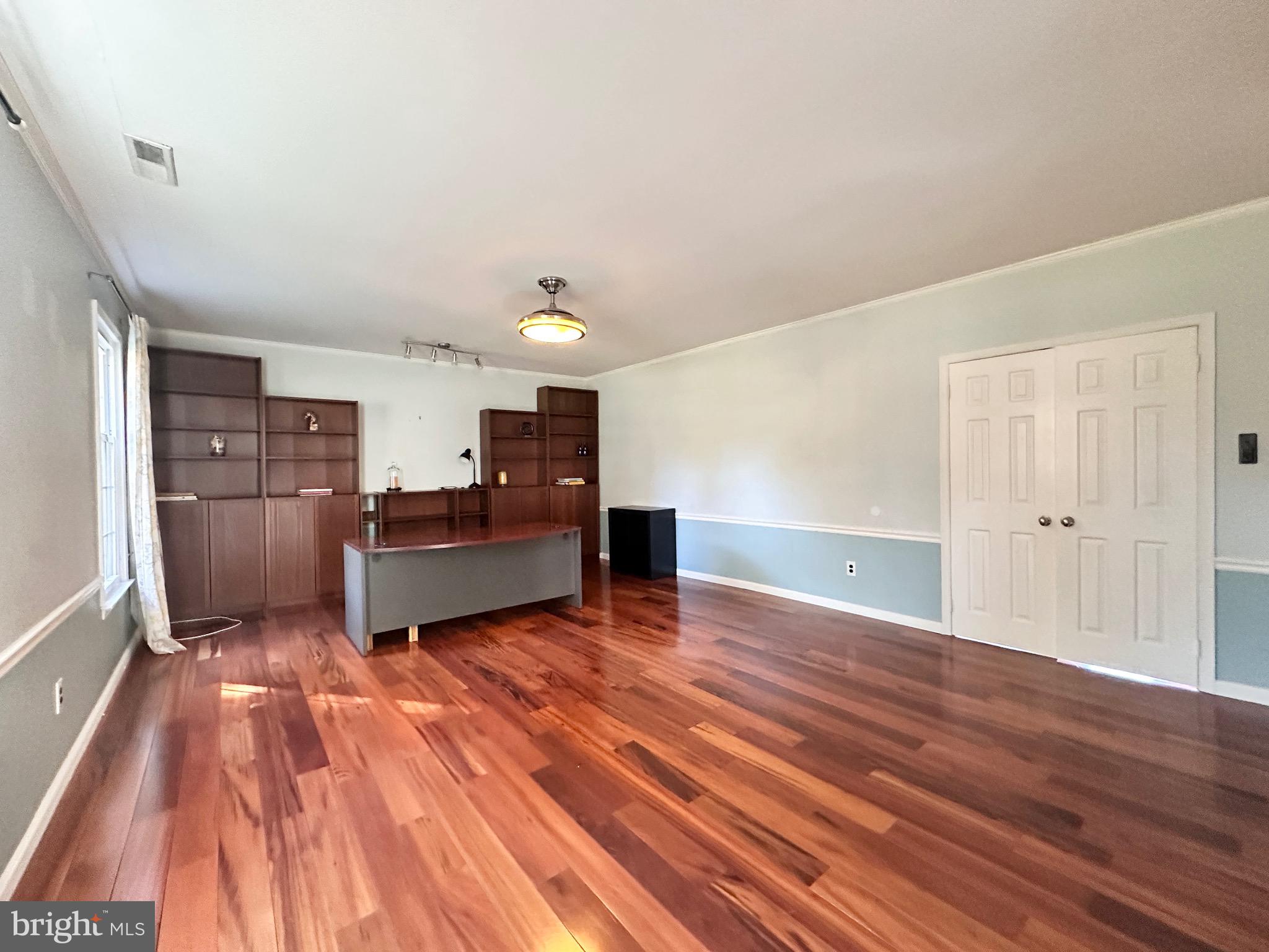 YARDLEY HUNT - Residential Lease