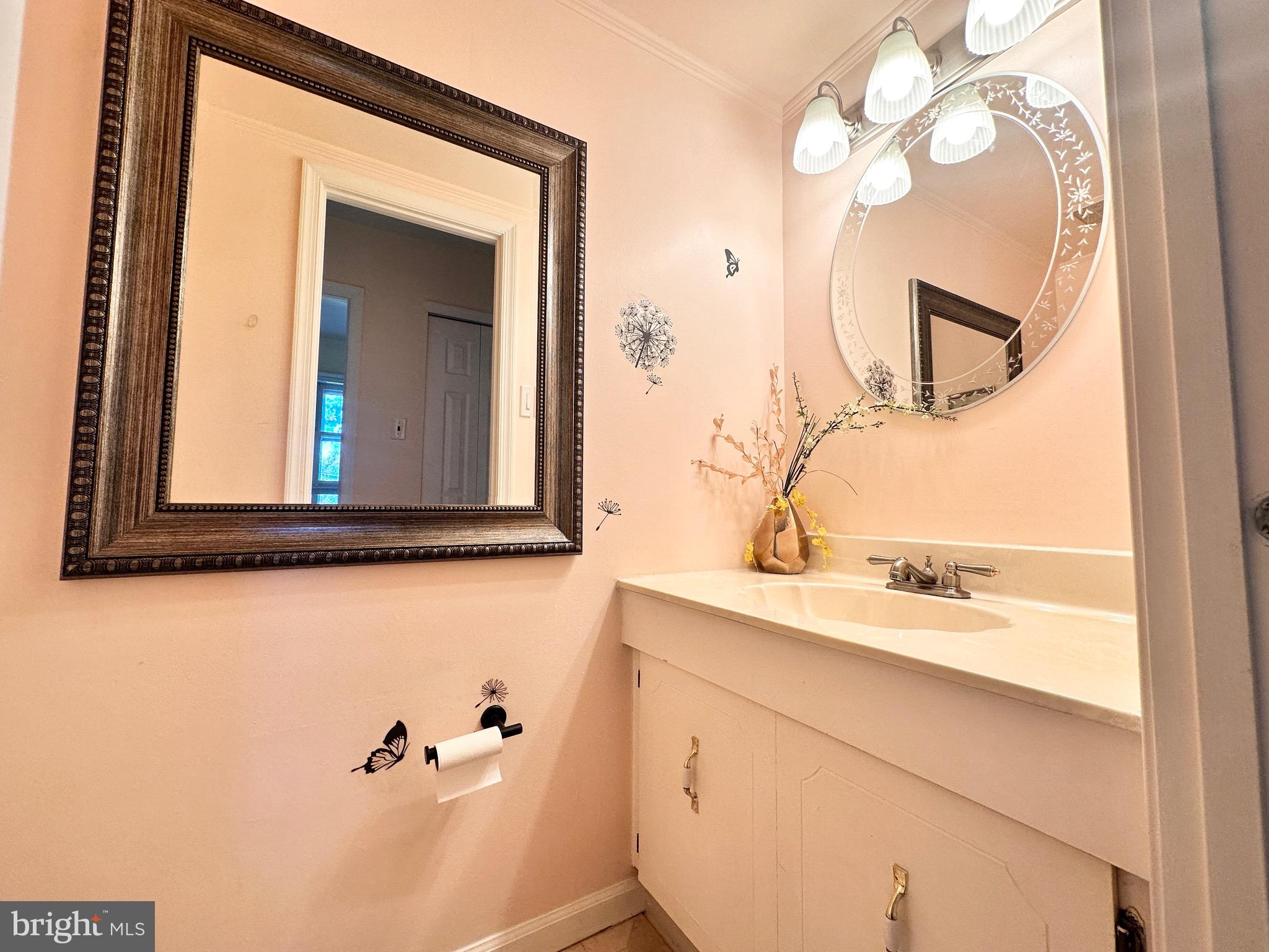 YARDLEY HUNT - Residential Lease