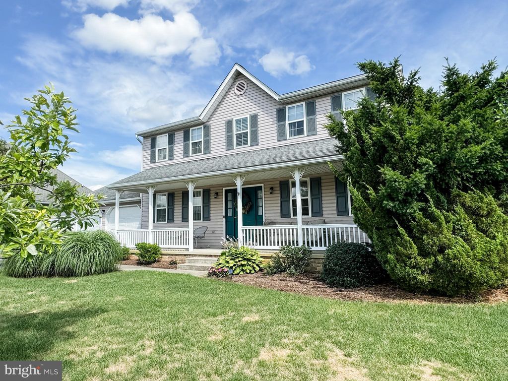 Photo of 124 Windsock Way, New Holland, PA 17557 (MLS # PALA2054544)