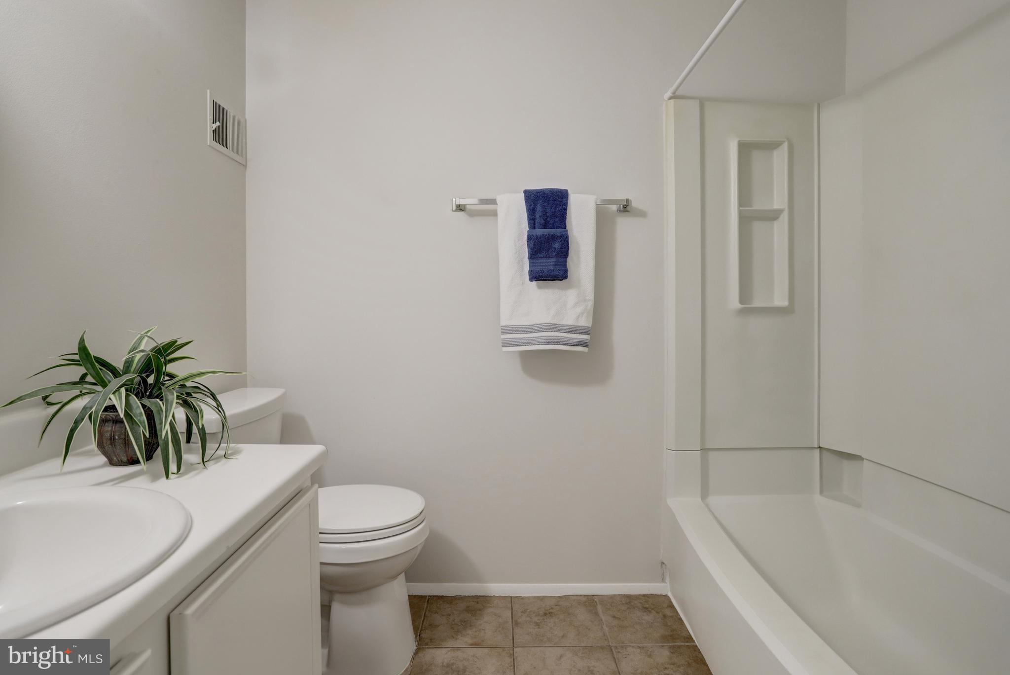 BRENTLEIGH - Residential