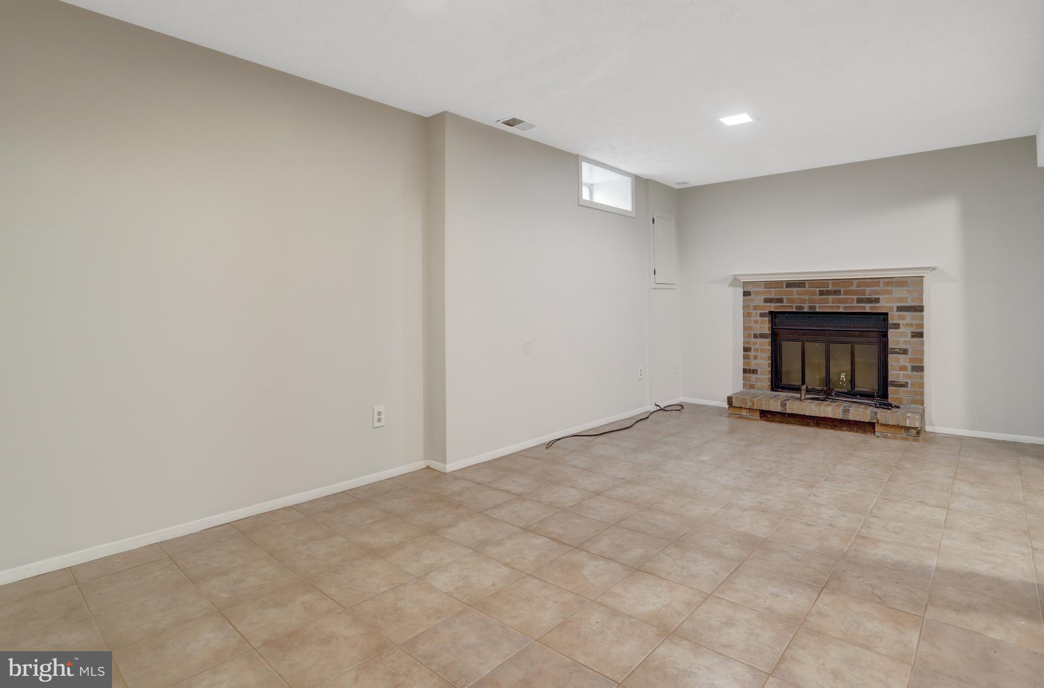 BRENTLEIGH - Residential