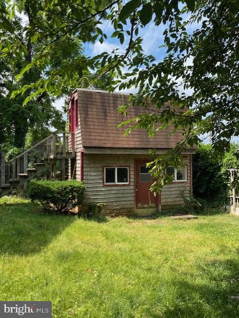 RIVERDALE - Residential