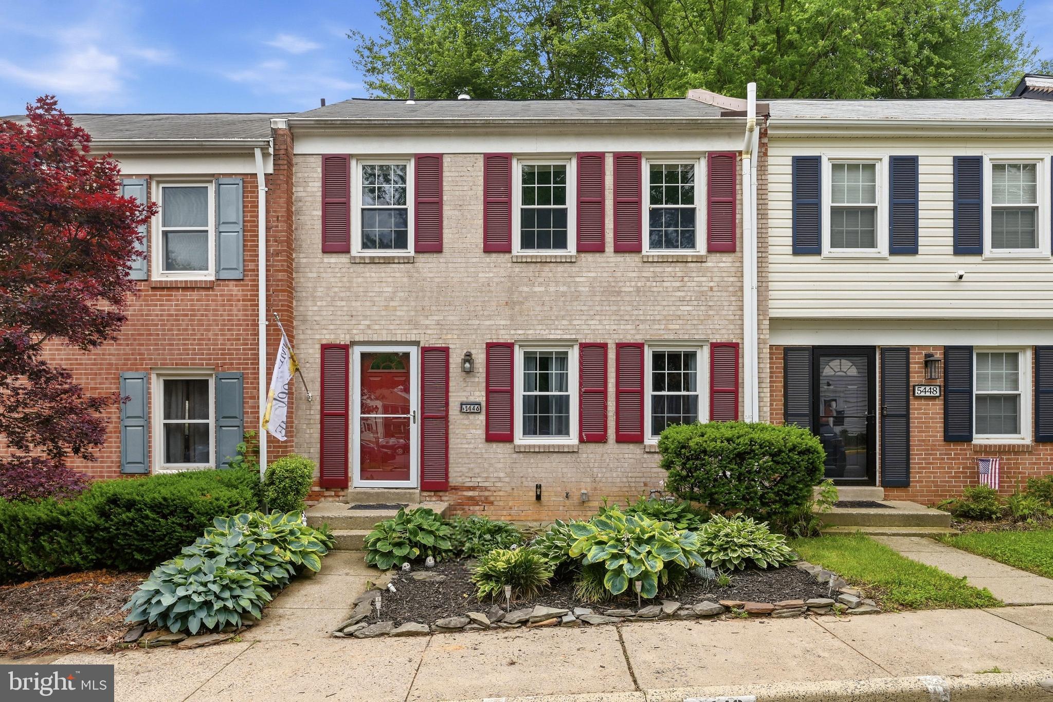 LAKE BRADDOCK - Residential