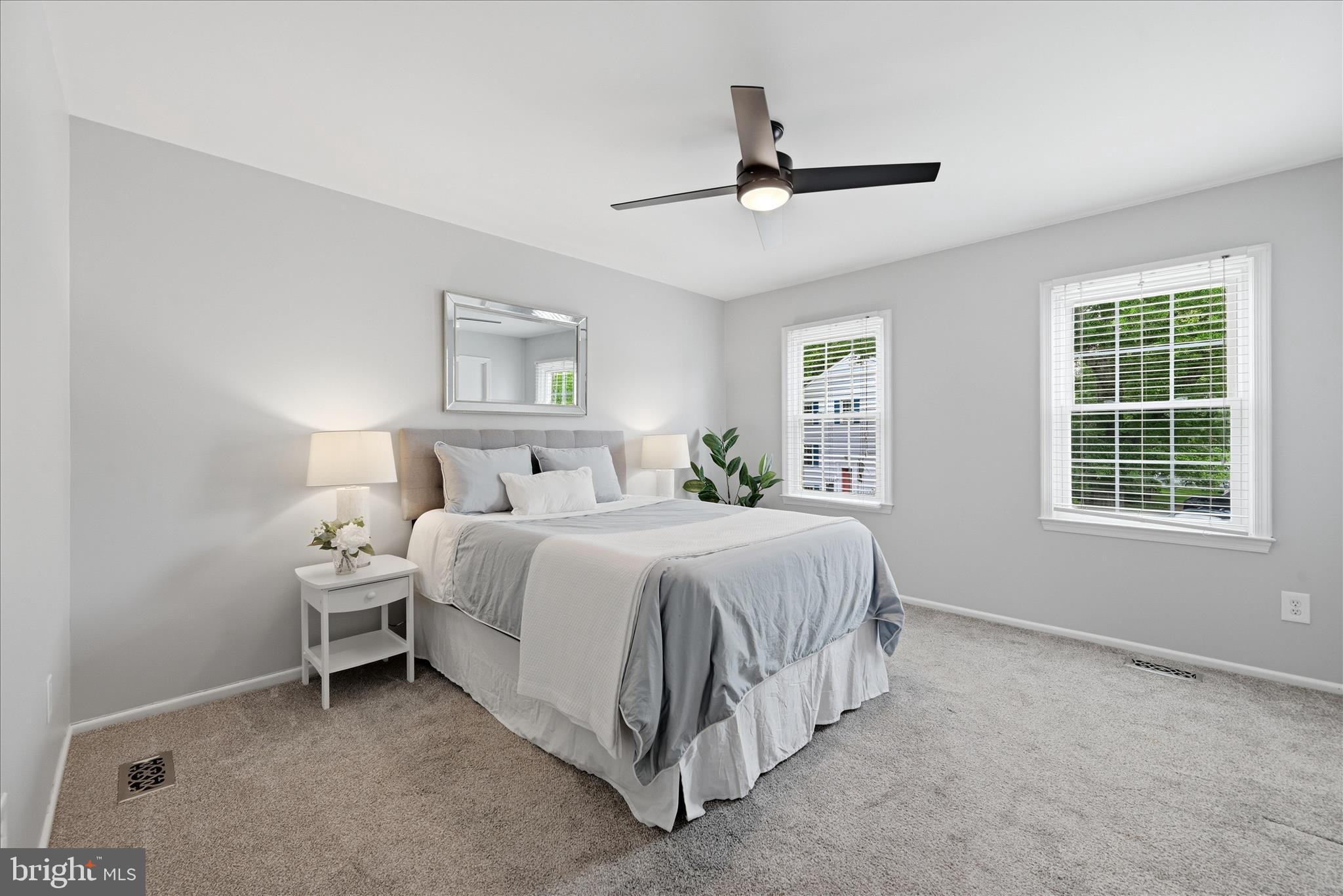 LAKE BRADDOCK - Residential