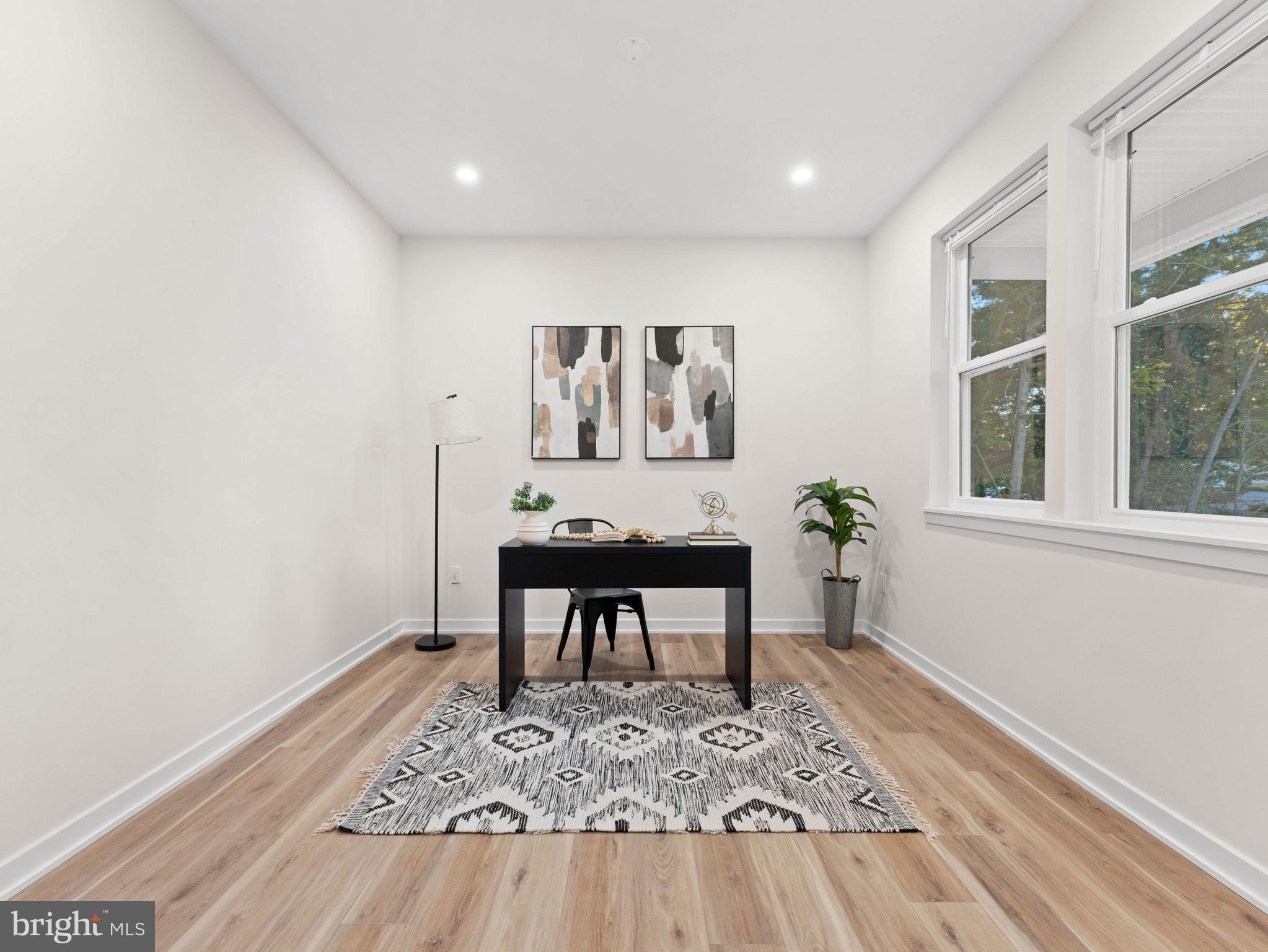 2851 NICOLETTE COURT