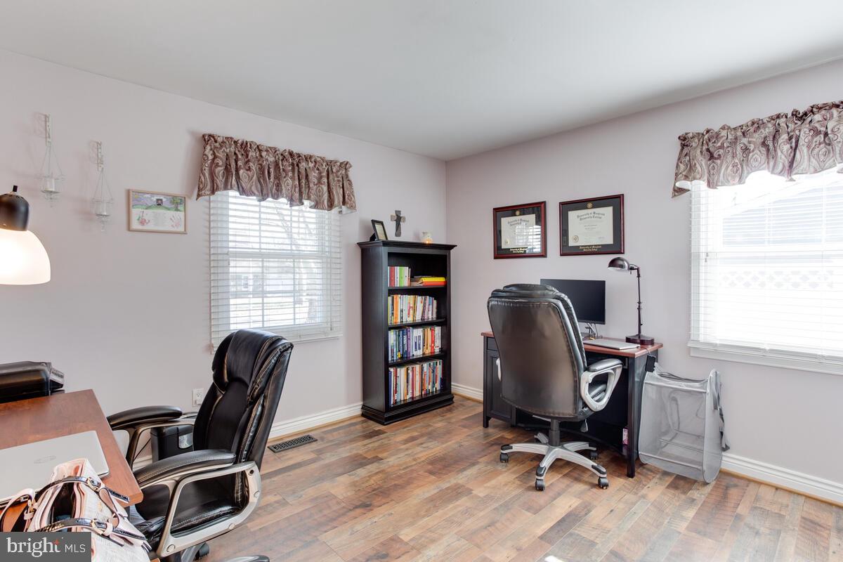 SOMERSET AT BELAIR - Residential