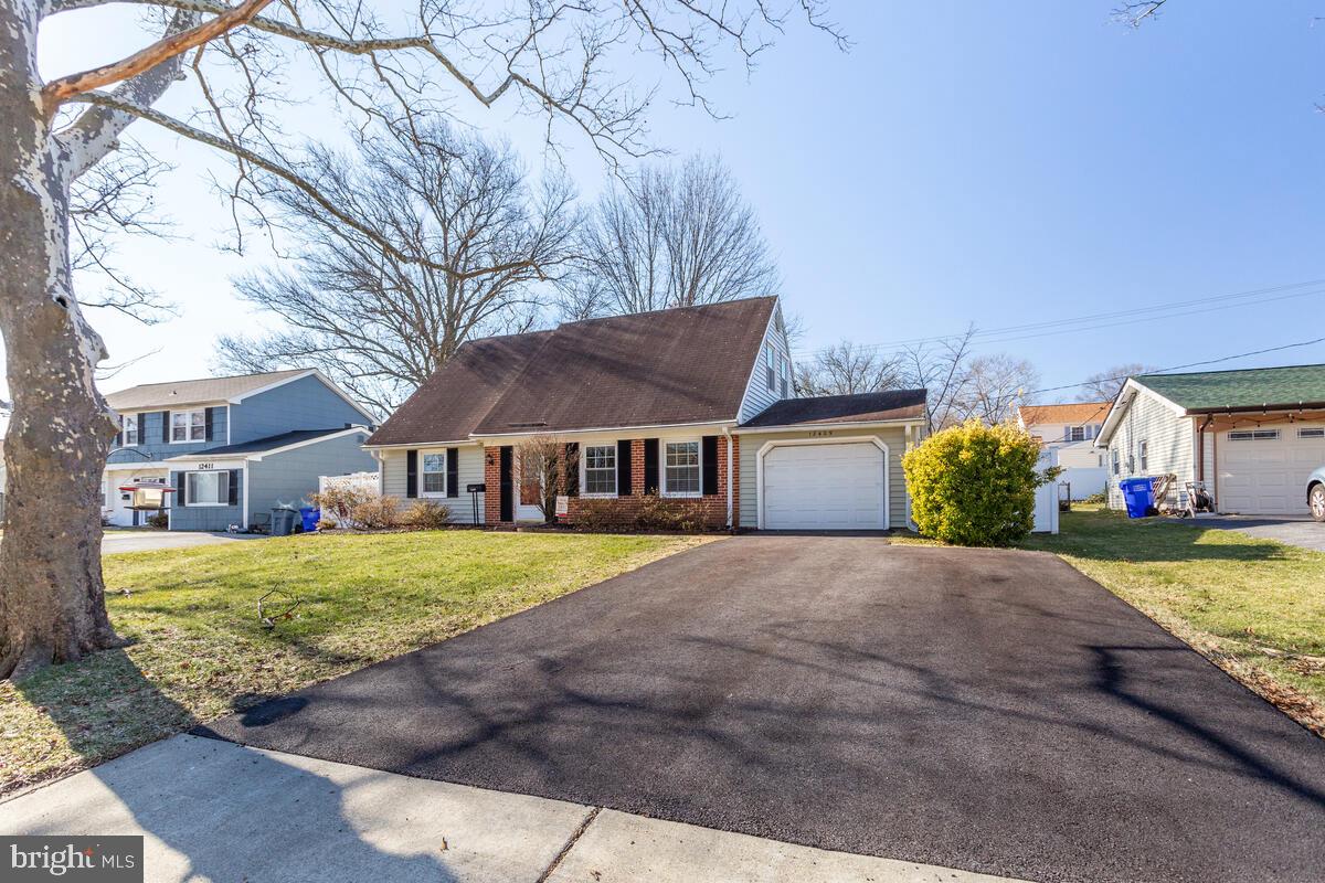 SOMERSET AT BELAIR - Residential