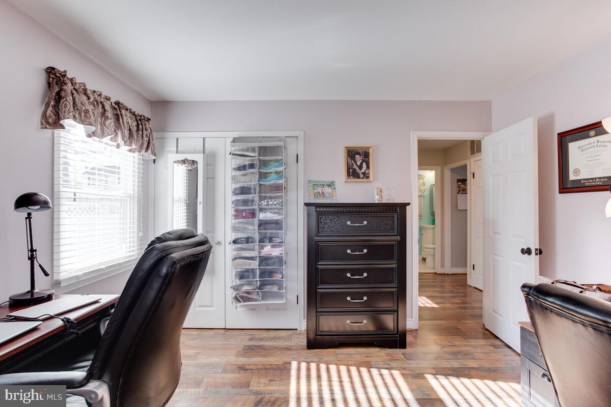 SOMERSET AT BELAIR - Residential