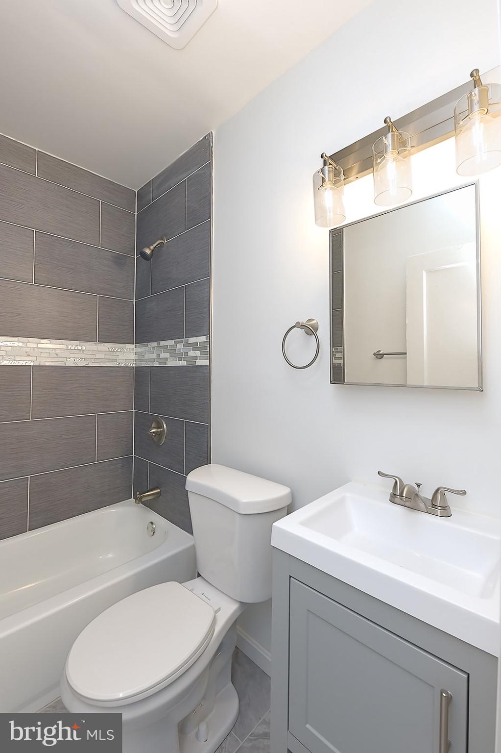 DUNDALK - Residential Lease