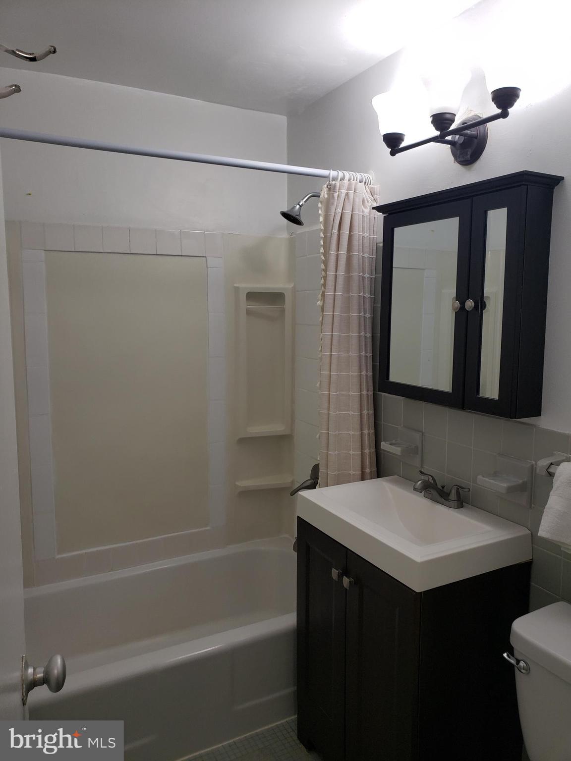 1121 ARLINGTON BOULEVARD 624