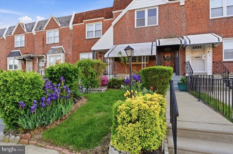 Townhouse For Sale - 8426 Provident Street<br/> PHILADELPHIA, PA 19150