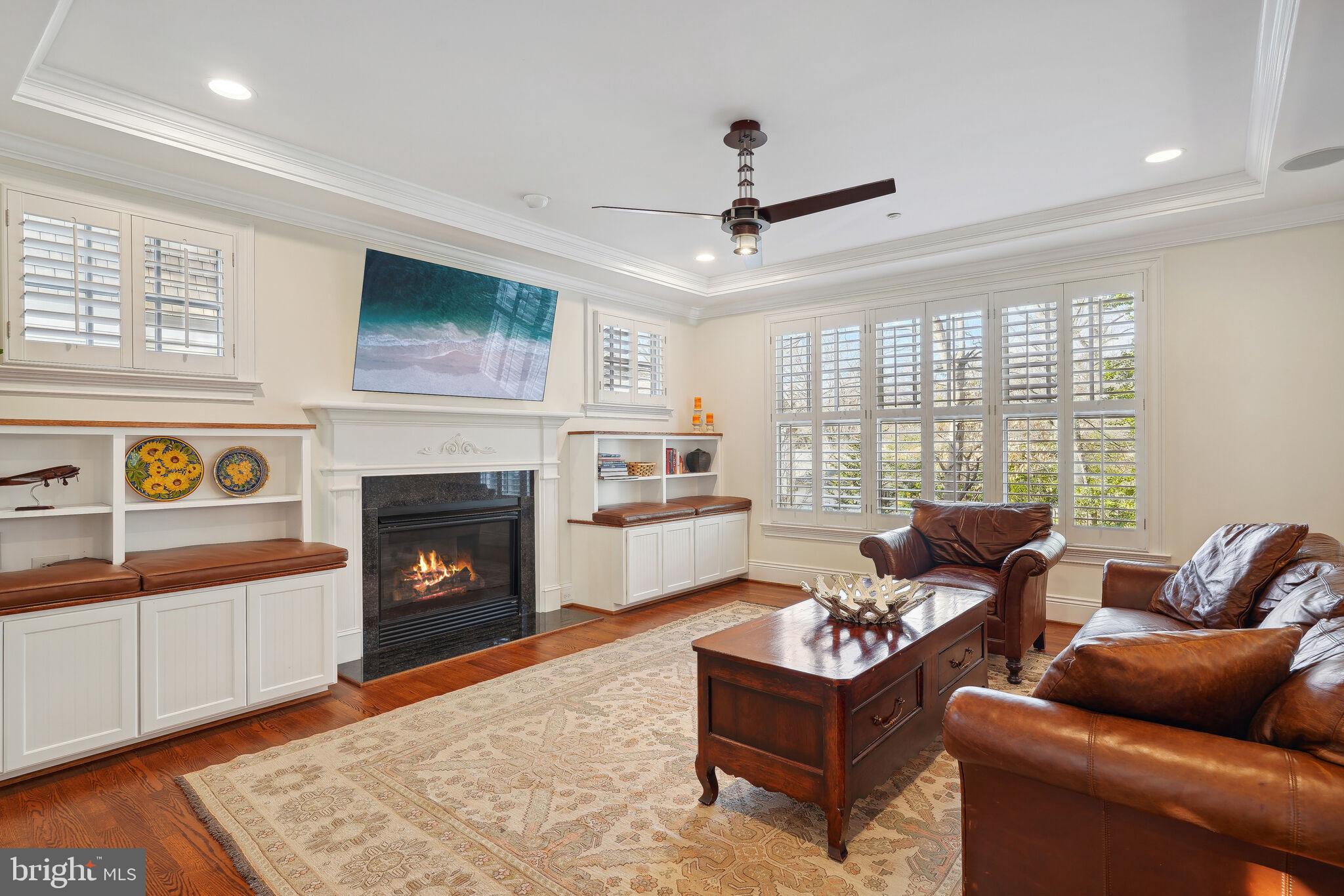 GLEN ECHO HEIGHTS - Residential