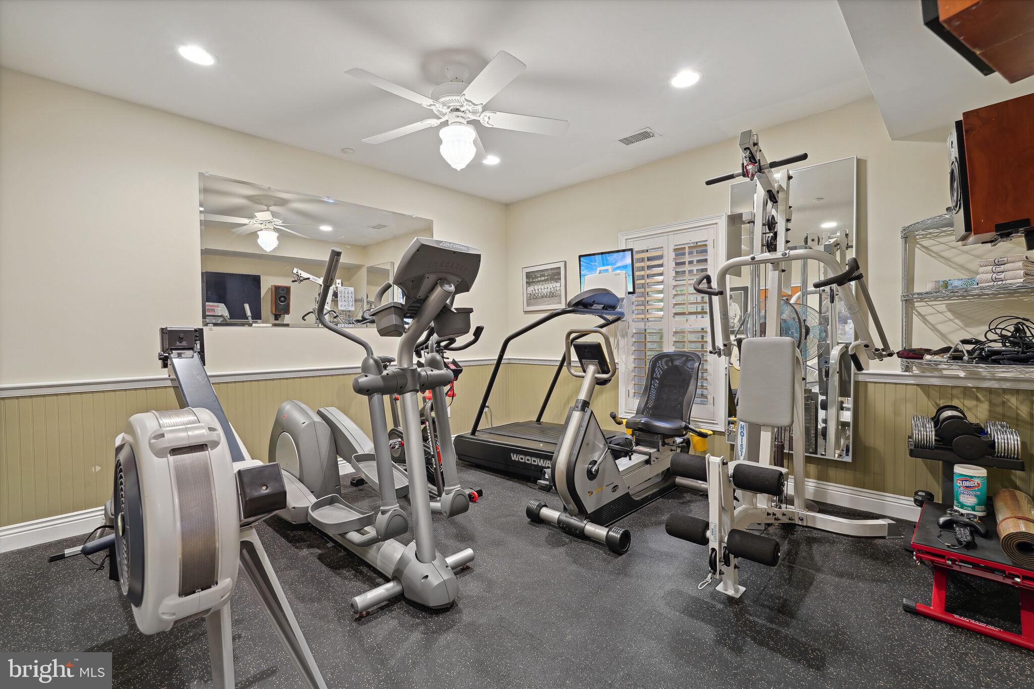 GLEN ECHO HEIGHTS - Residential