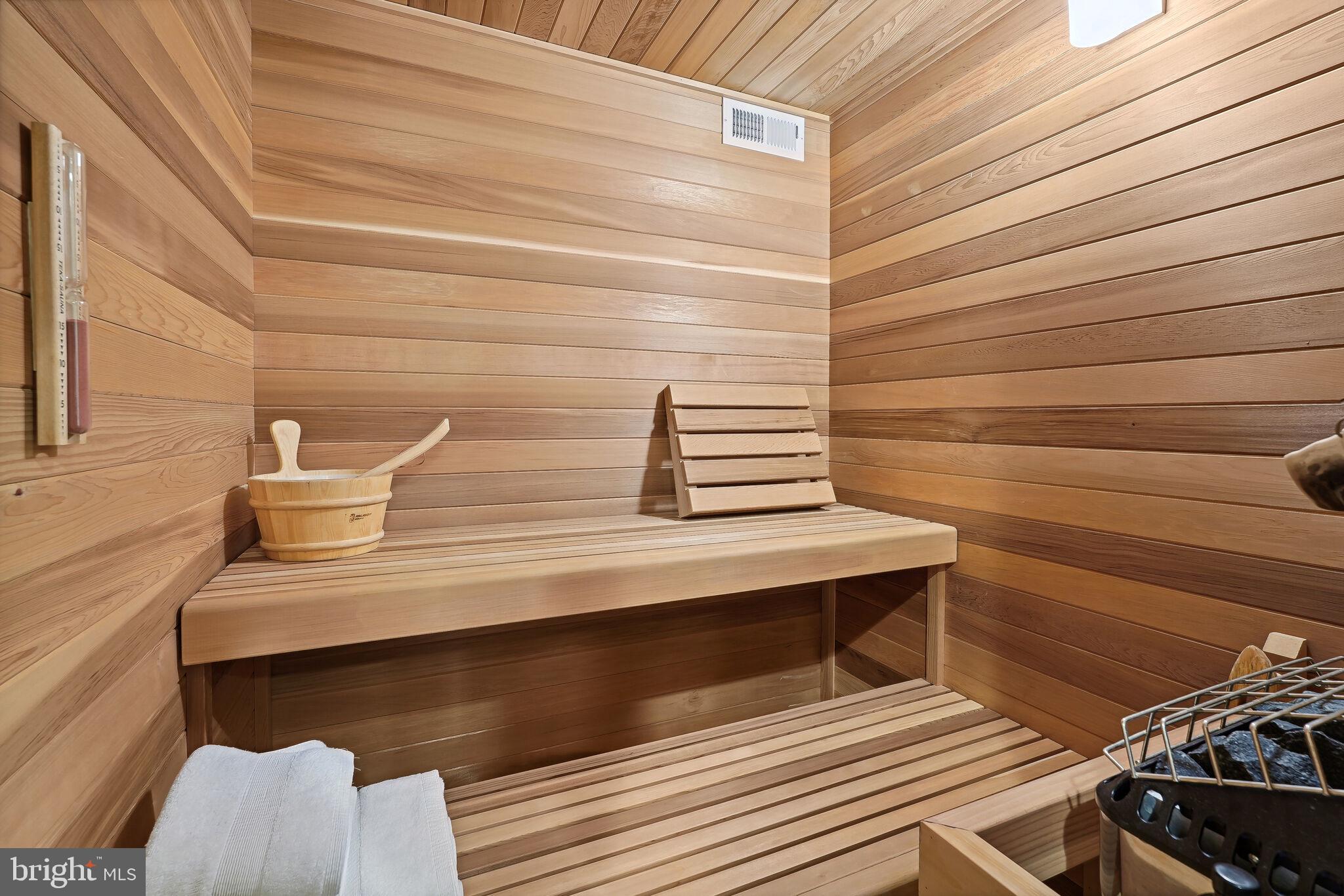 GLEN ECHO HEIGHTS - Residential