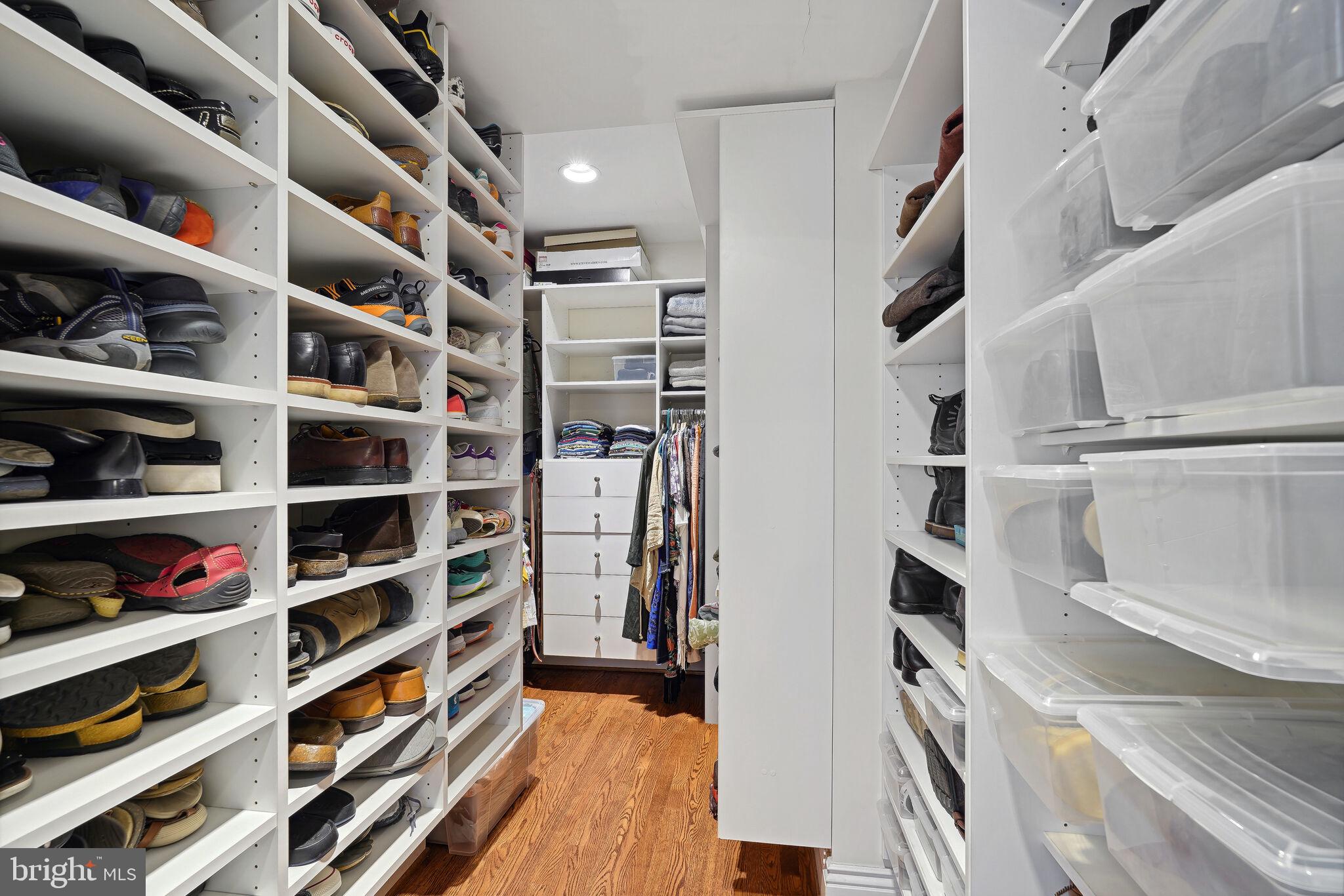 GLEN ECHO HEIGHTS - Residential