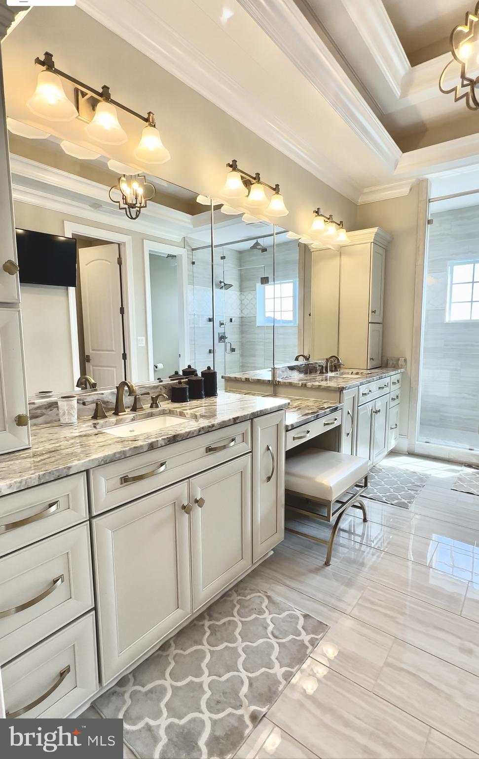 MARLBOROUGH POINT - Residential