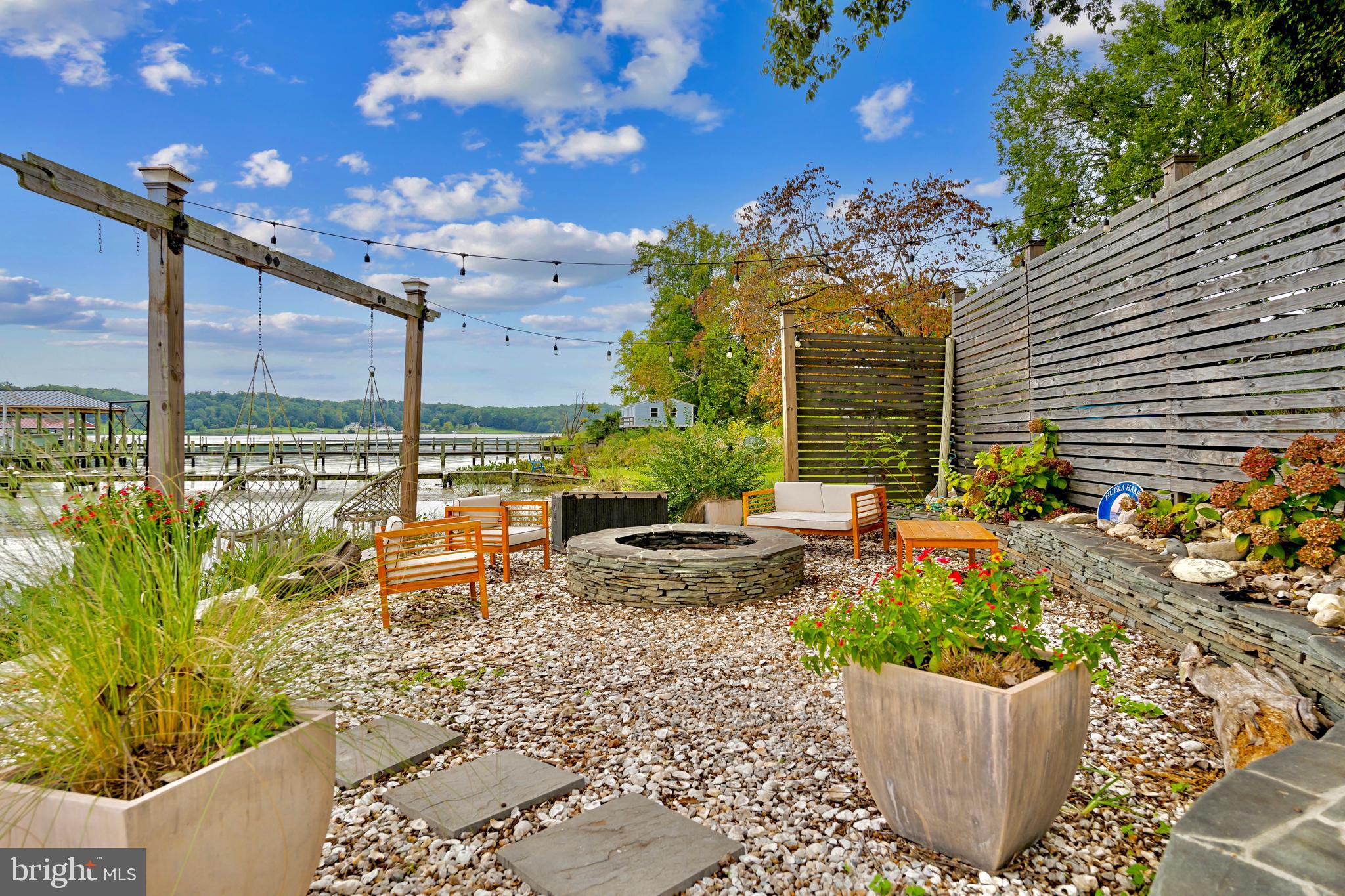 MARLBOROUGH POINT - Residential