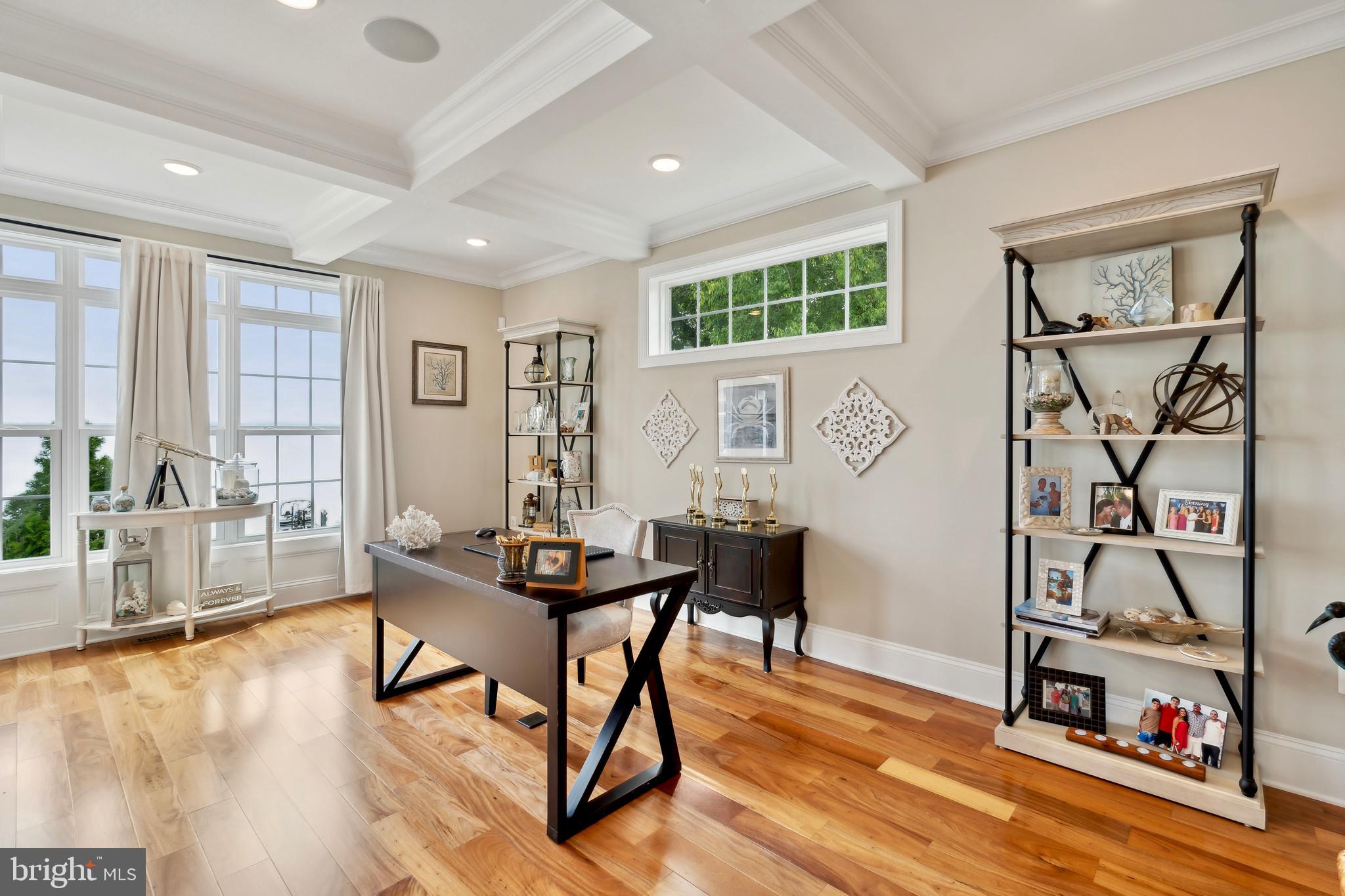 MARLBOROUGH POINT - Residential