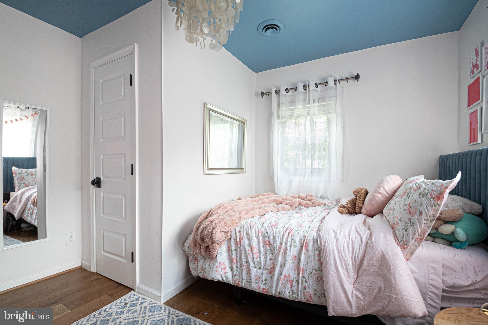 BRILYN PARK - Residential