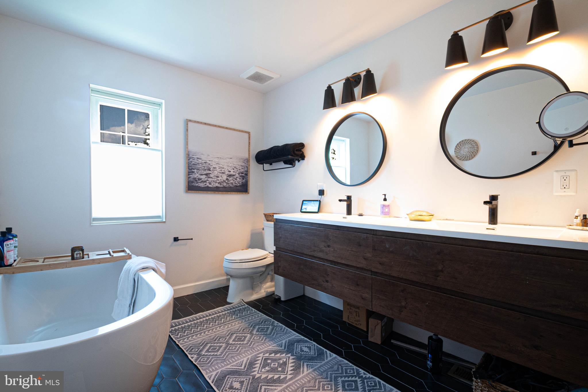 BRILYN PARK - Residential