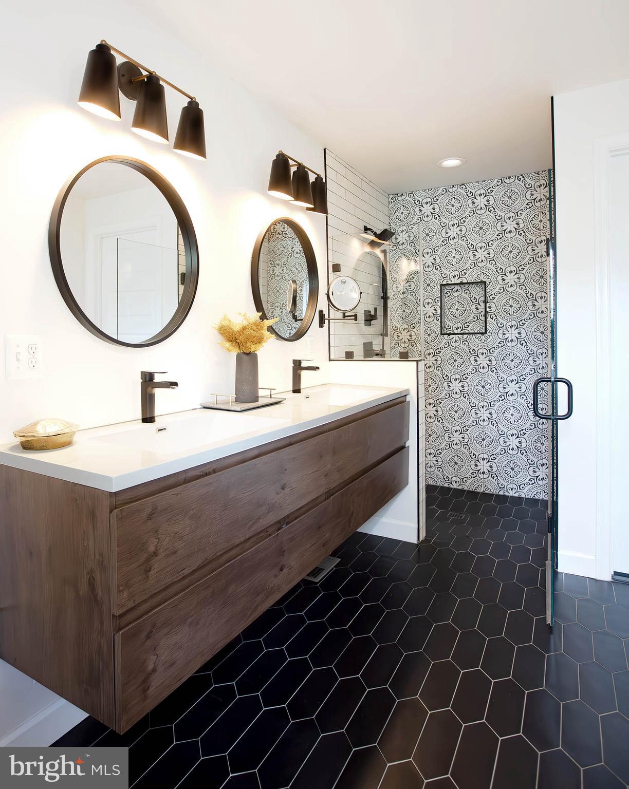 BRILYN PARK - Residential