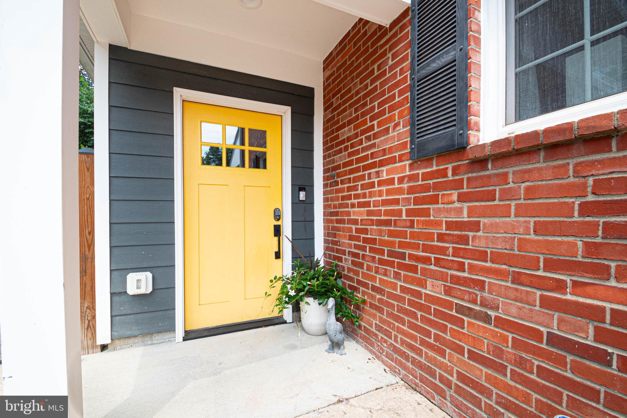 BRILYN PARK - Residential