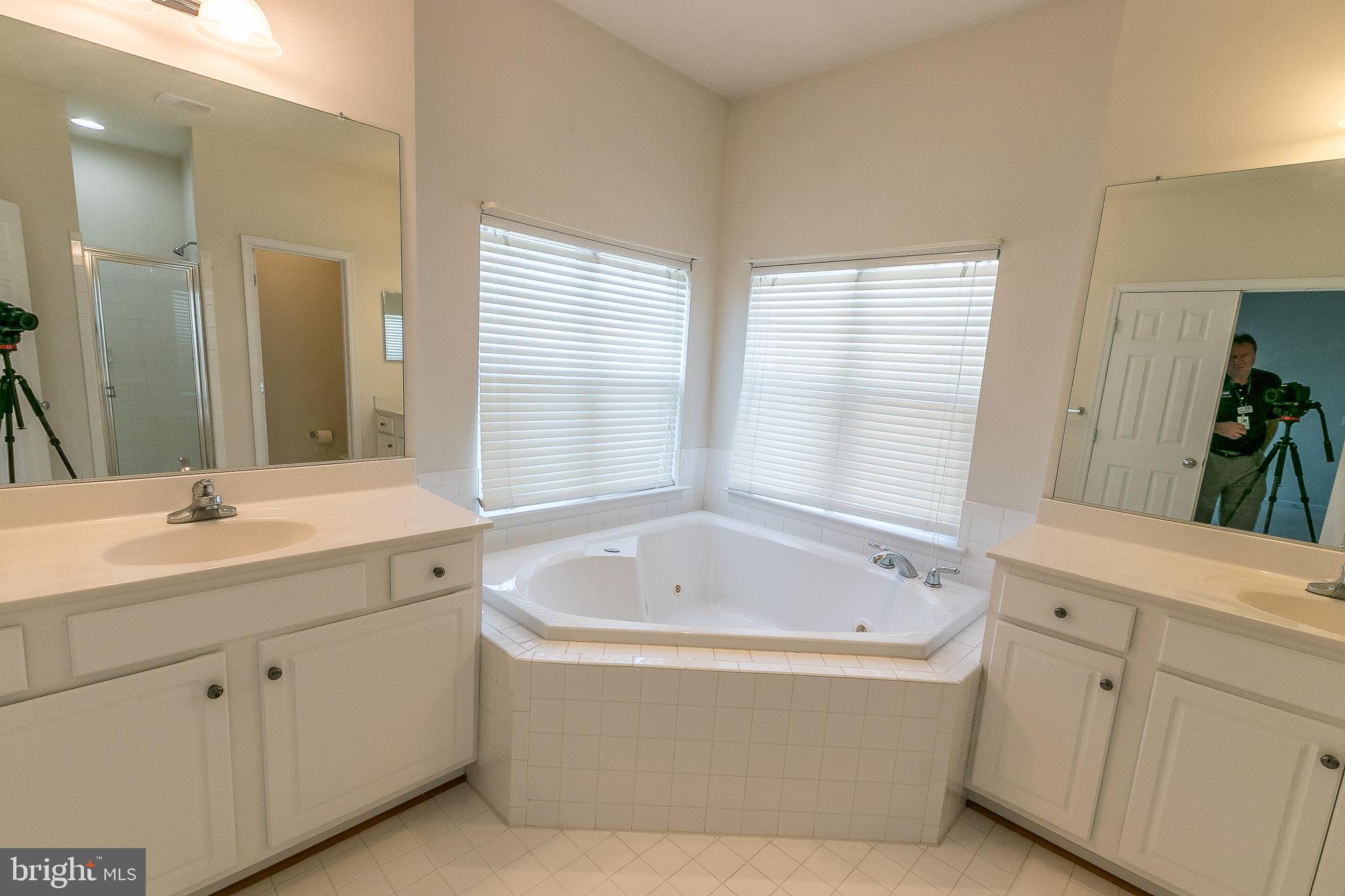 WOODSTREAM - Residential Lease