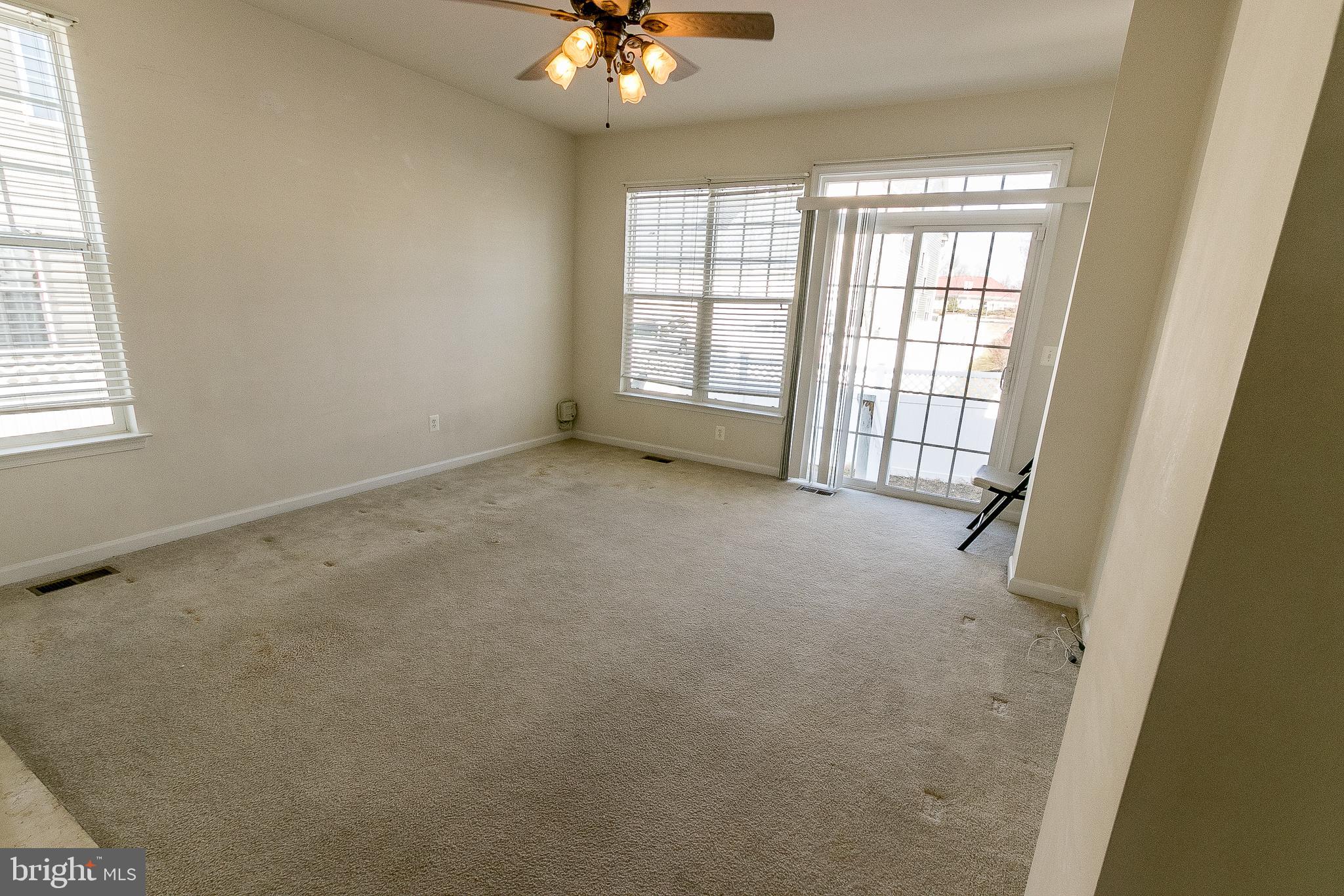 WOODSTREAM - Residential Lease