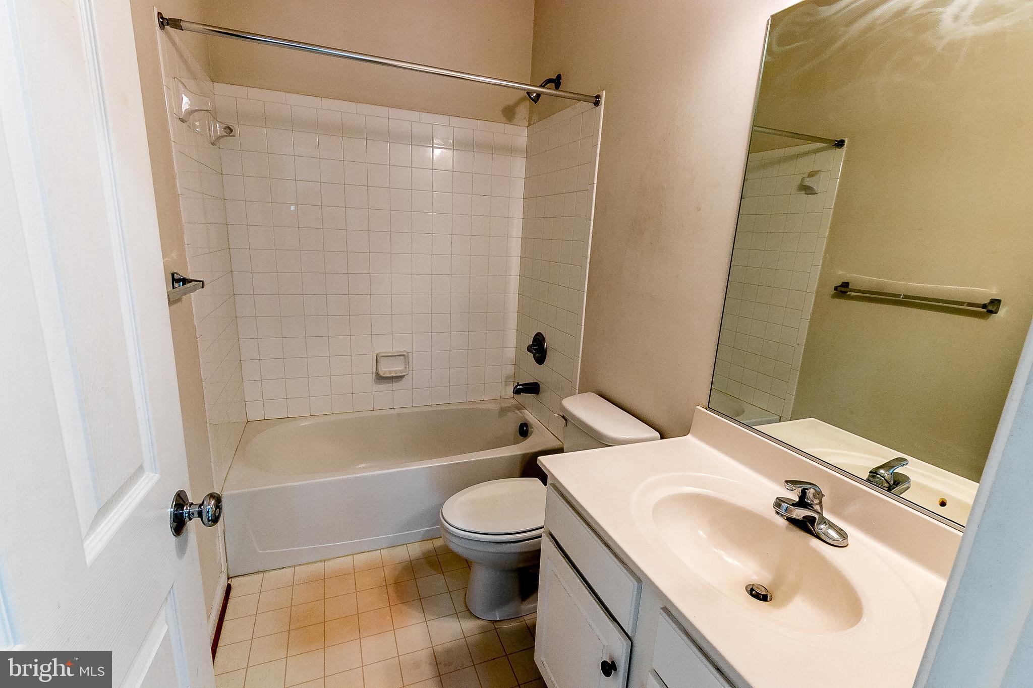 WOODSTREAM - Residential Lease