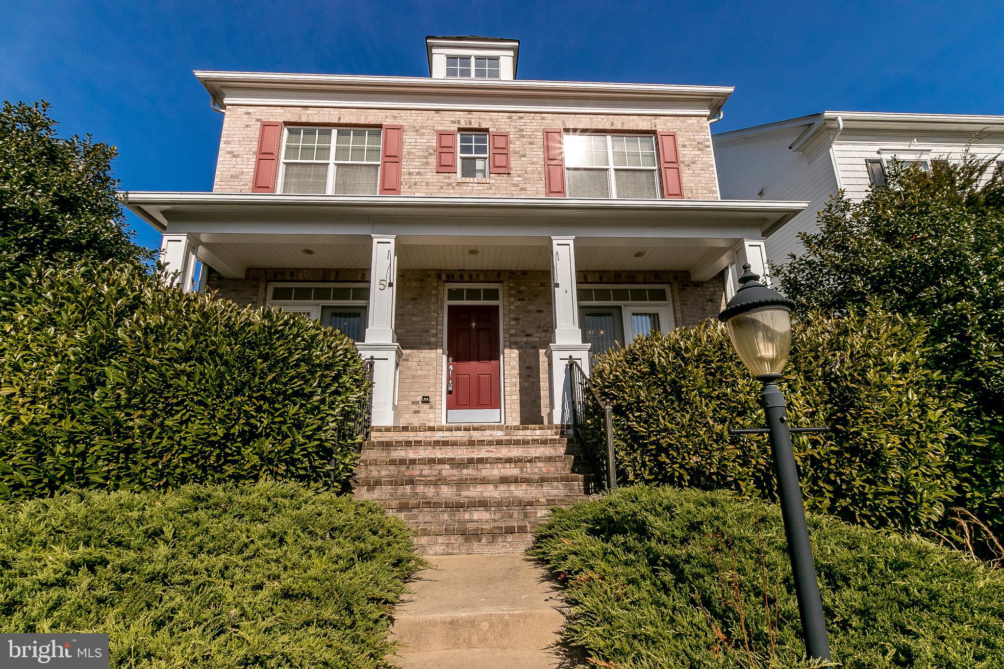 WOODSTREAM - Residential Lease