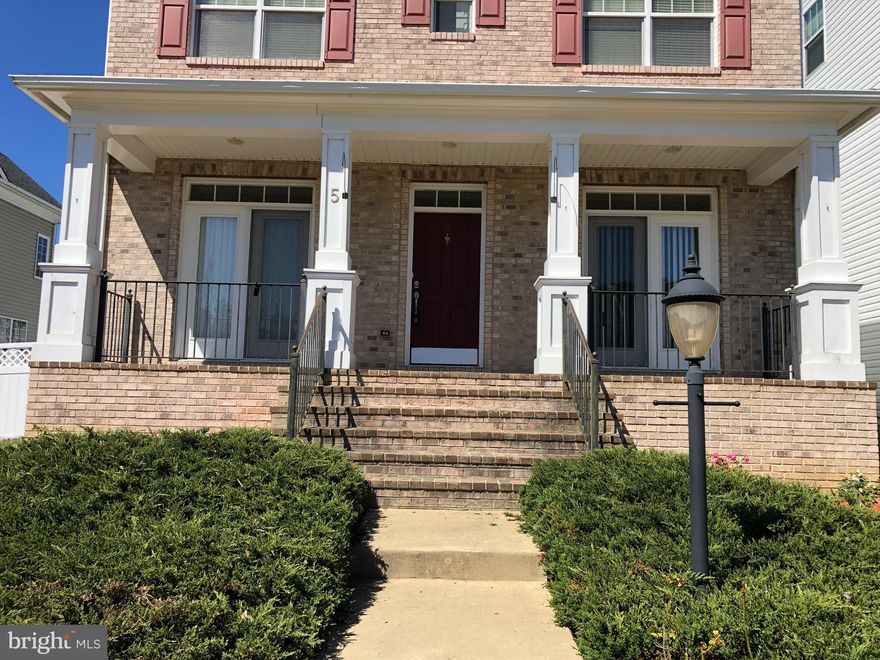 Huge colonial home located close to shopping and I-95. Large lower level recreational room with 2 bedrooms (not to code). Fenced backyard, brick covered front porch, Gas stove for cooking, Rear-loading garage on alley. 3 spacious levels of living. Hardwood floor entrance. Community swimming pool. Pets accepted (small dogs only) with a $500 per pet fee.