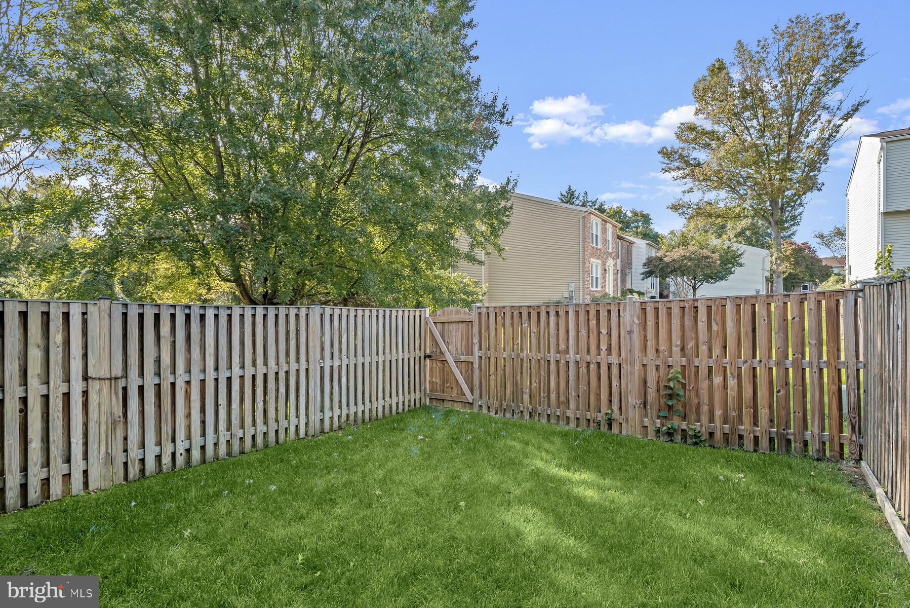 LEISHEAR VILLAGE - Residential