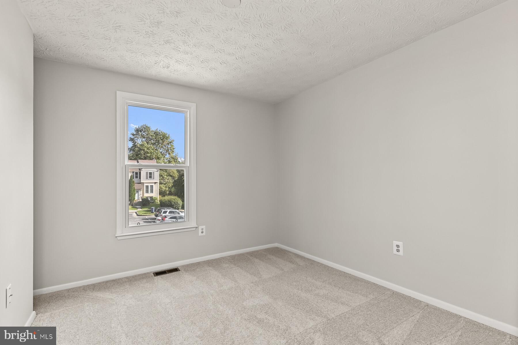 LEISHEAR VILLAGE - Residential