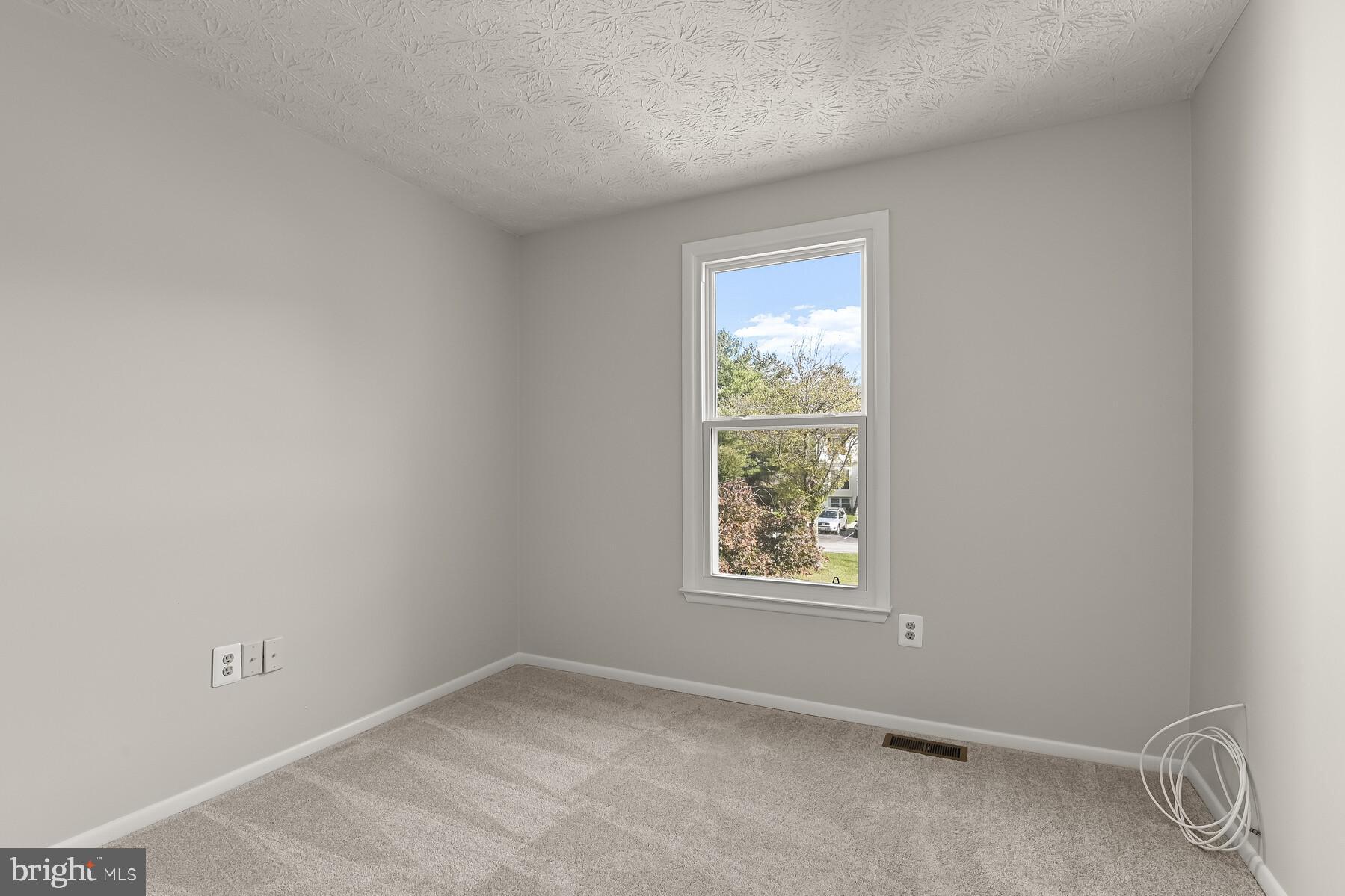 LEISHEAR VILLAGE - Residential