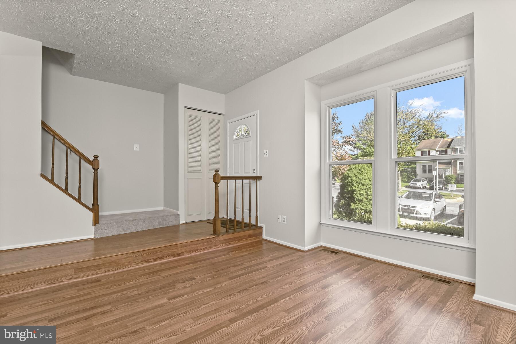 LEISHEAR VILLAGE - Residential