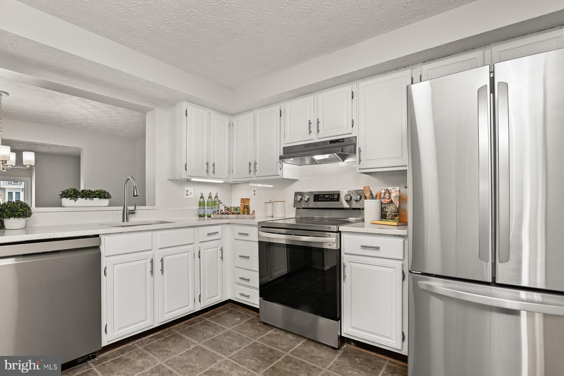 LEISHEAR VILLAGE - Residential