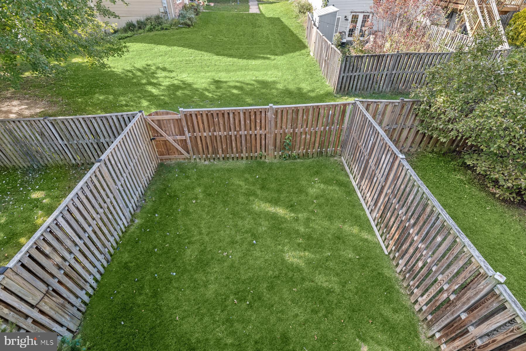 LEISHEAR VILLAGE - Residential