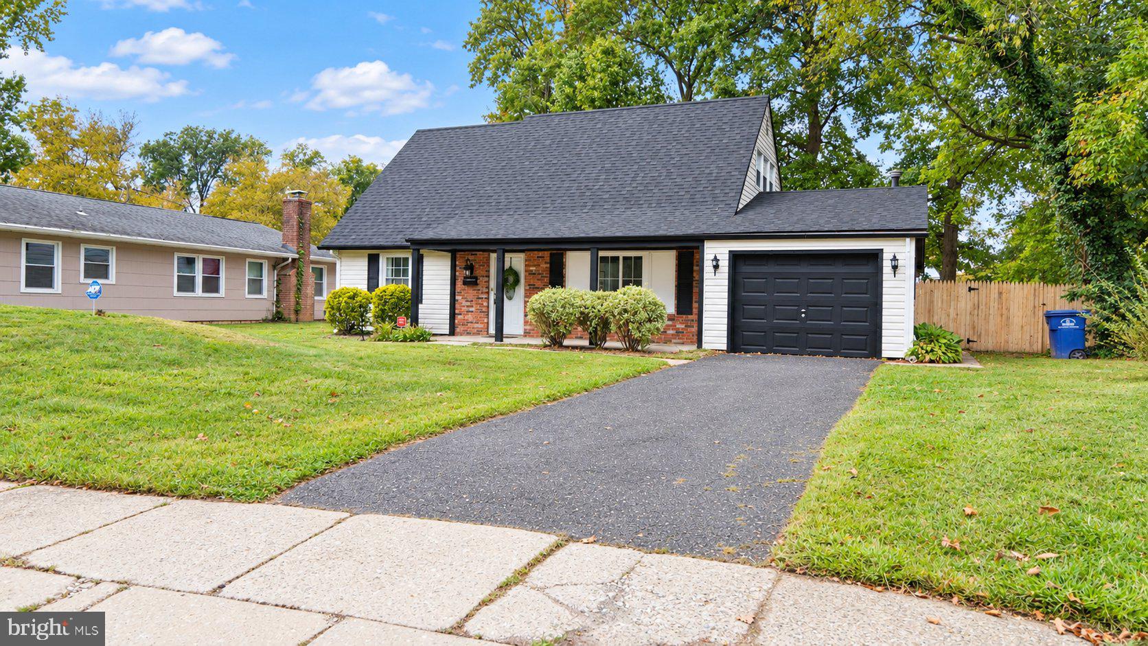12 ELRIDGE PLACE