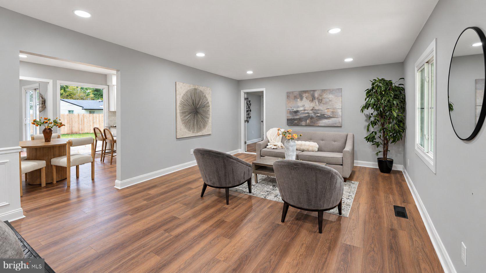 12 ELRIDGE PLACE