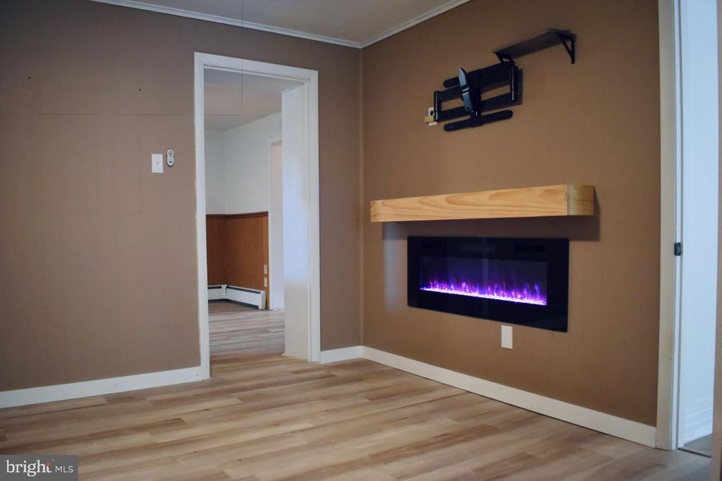 Photo of 1551 Holly Street W, COAL TOWNSHIP, PA 17866 (MLS # PANU2002826)