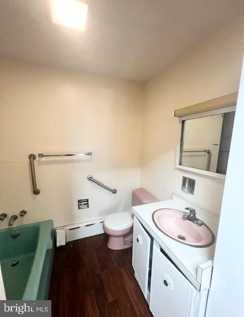 MOUNT CARMEL AREA - Residential