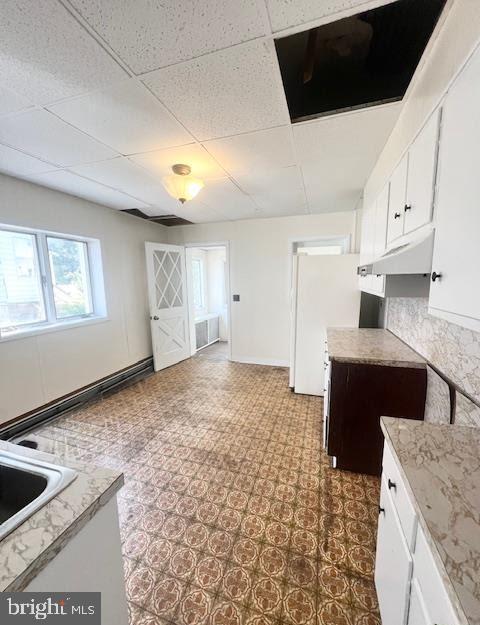 102 S HICKORY STREET