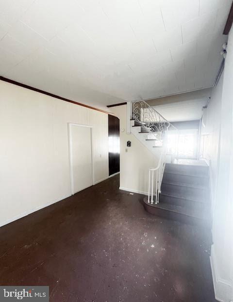 102 S HICKORY STREET