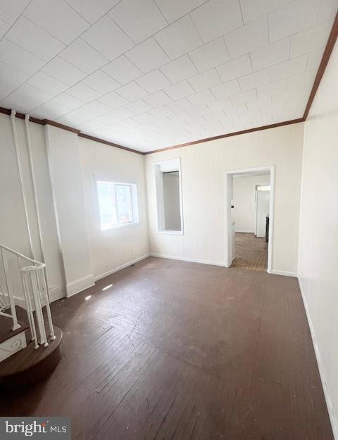 102 S HICKORY STREET