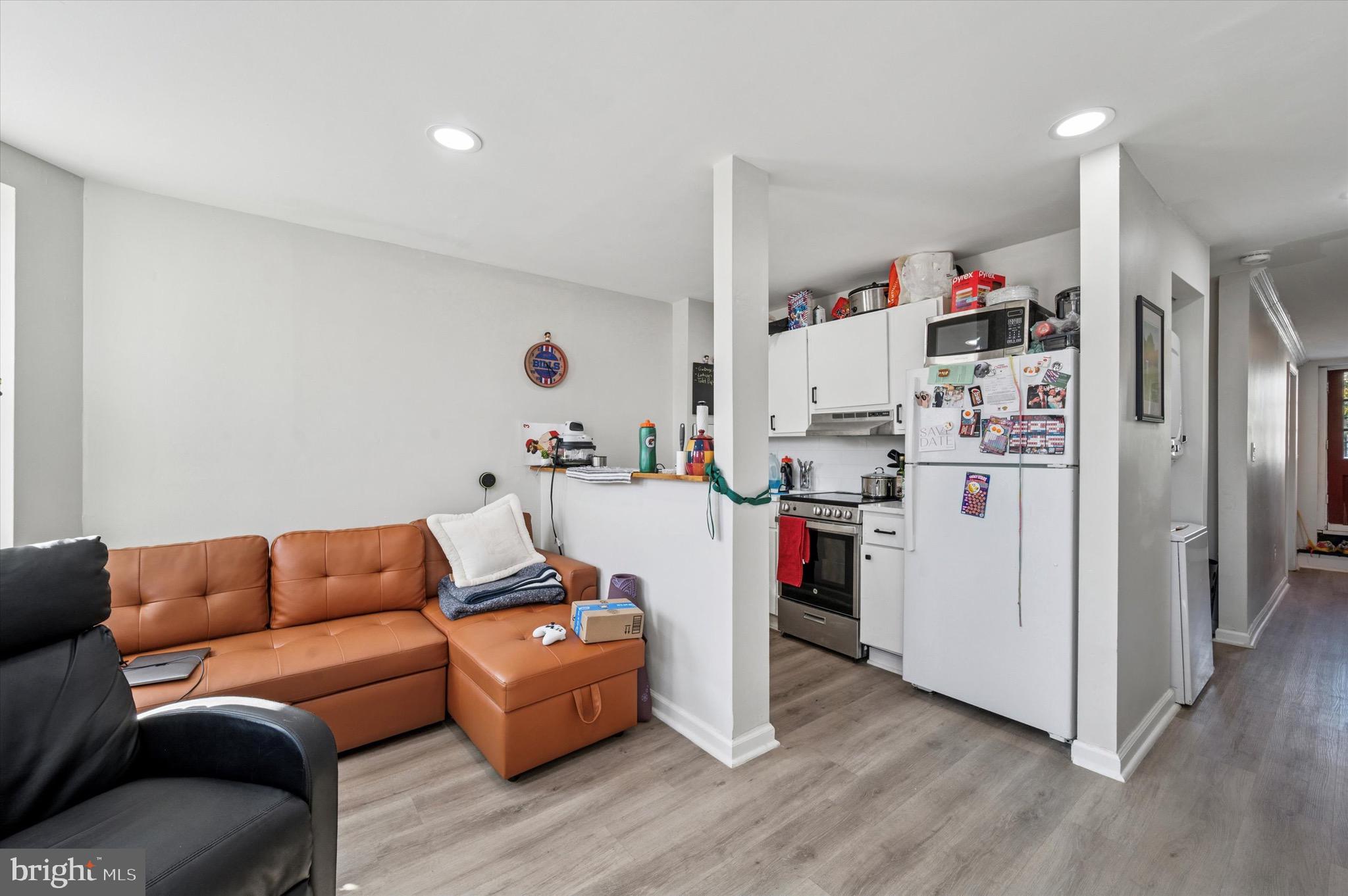 GRADUATE HOSPITAL - Residential Income