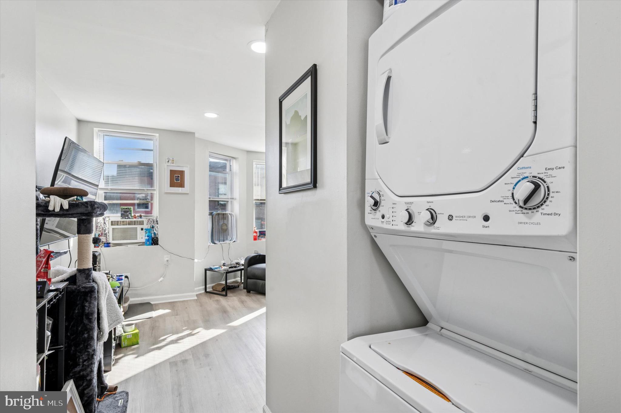 GRADUATE HOSPITAL - Residential Income