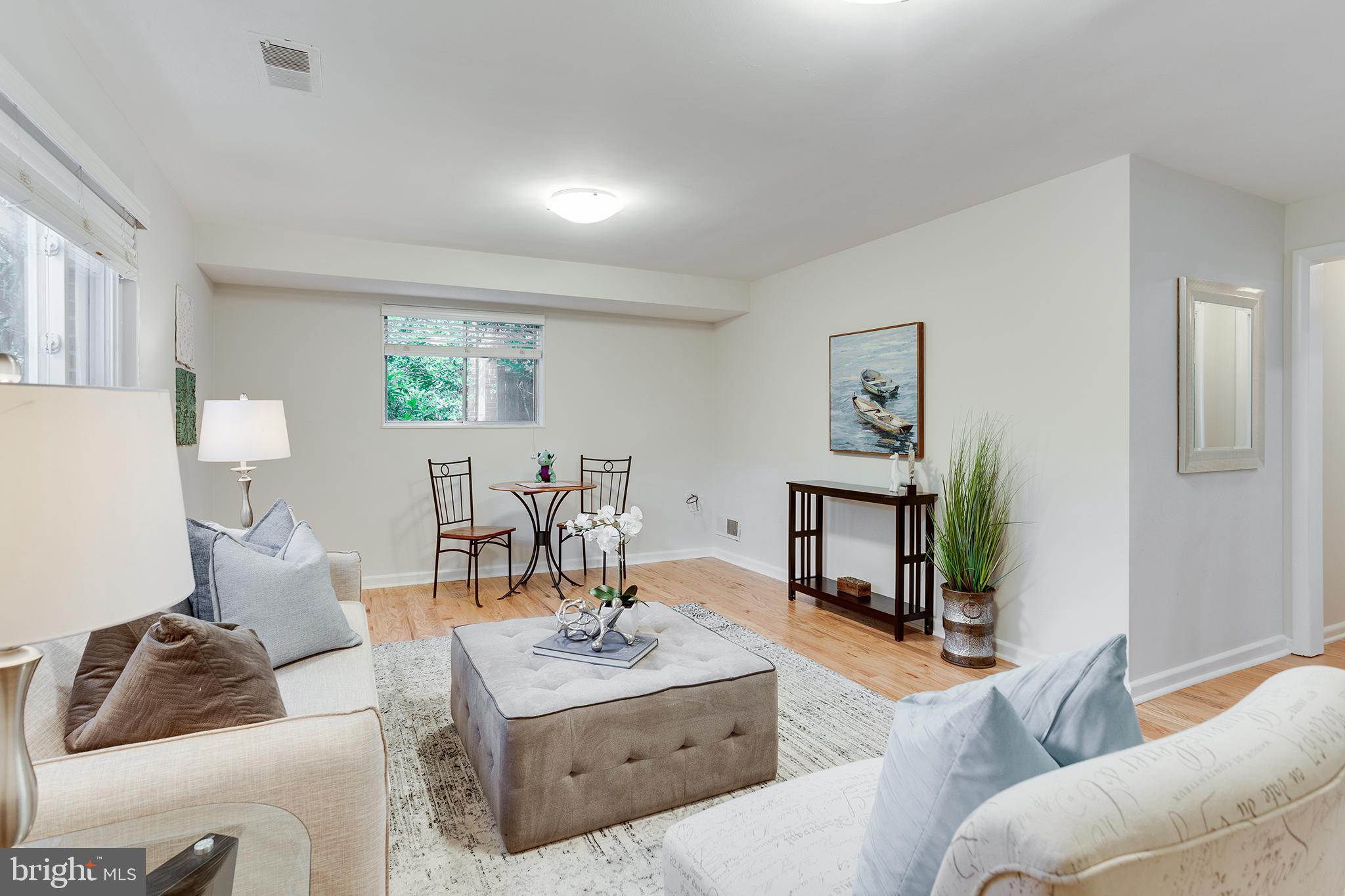 CHEVY CHASE GARDENS - Residential