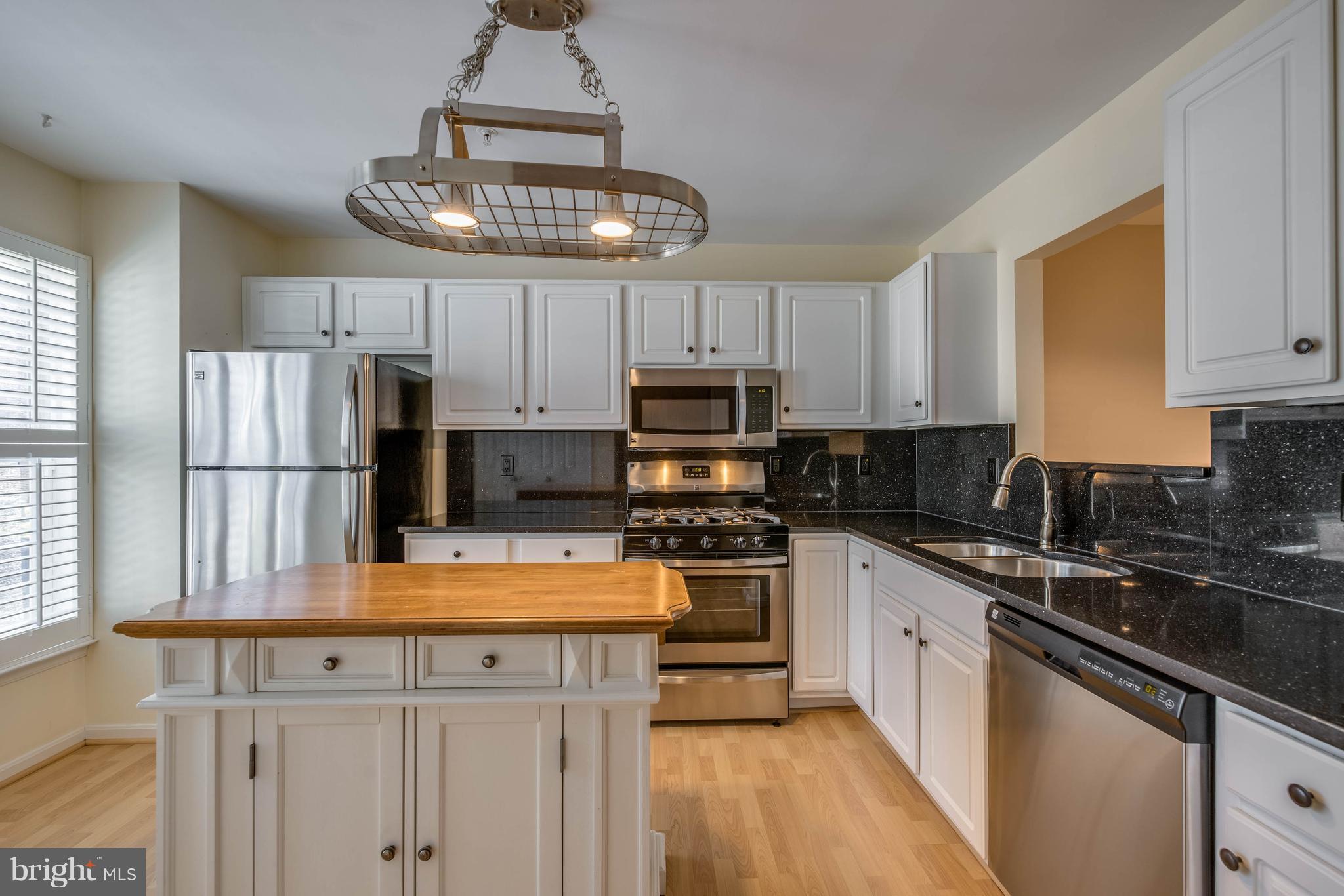 TIDEWATER COLONY - Residential