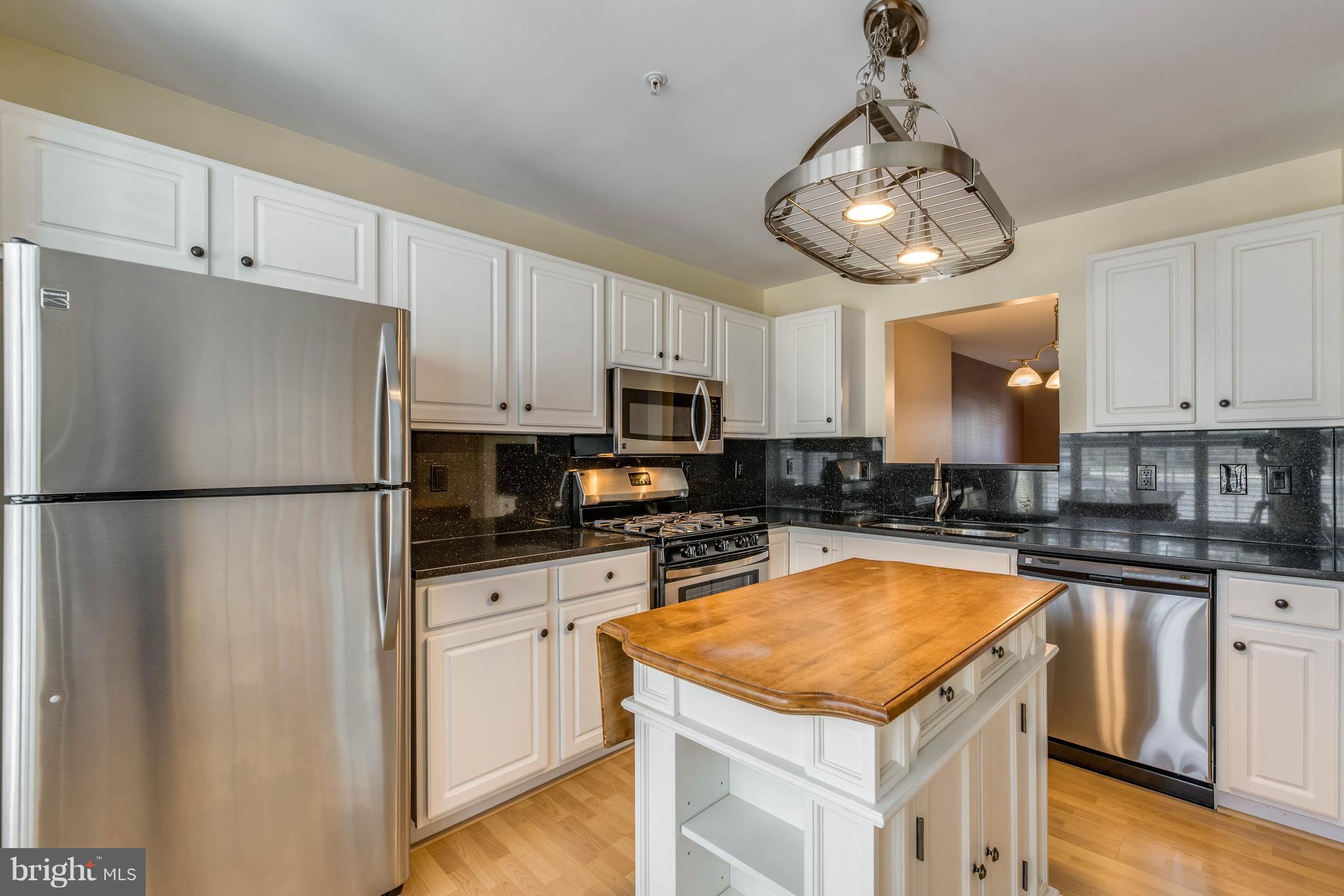 TIDEWATER COLONY - Residential